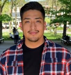 Head shot of Luis Lopez Vega